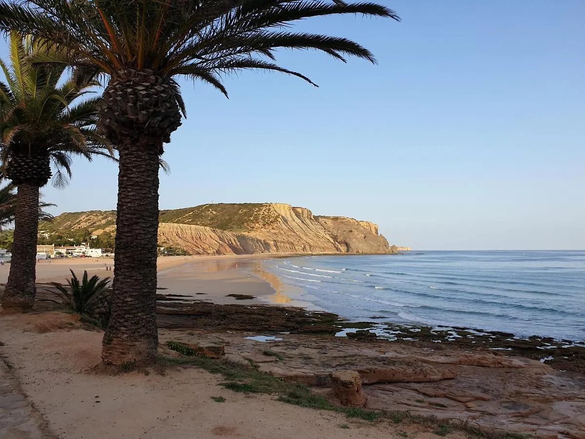 Top-Floor 2 Bedroom Holiday Home With Sea View And Pool Praia Da Luz 0*,