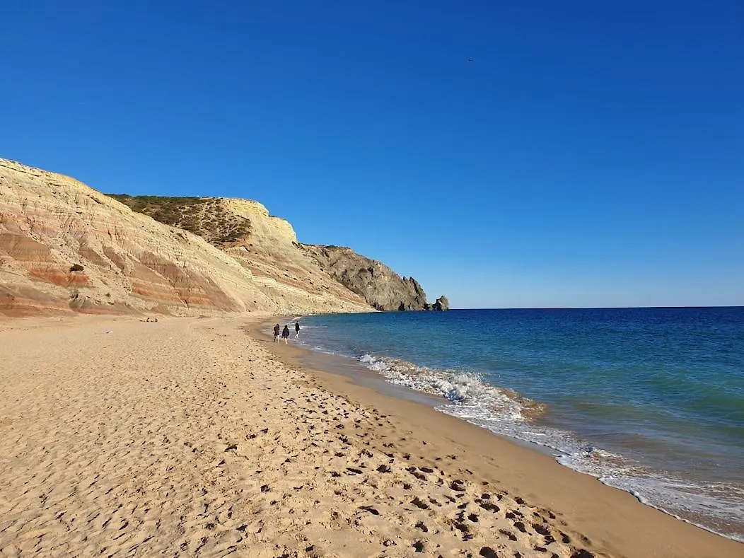 Top-Floor 2 Bedroom Holiday Home With Sea View And Pool Praia Da Luz Portugal